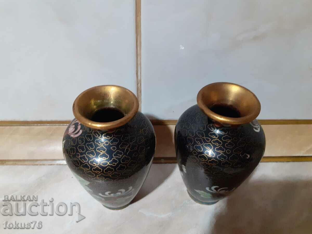 Auction  Cloisonne Cloisonne A pair of great vases in bronze cellular enamel