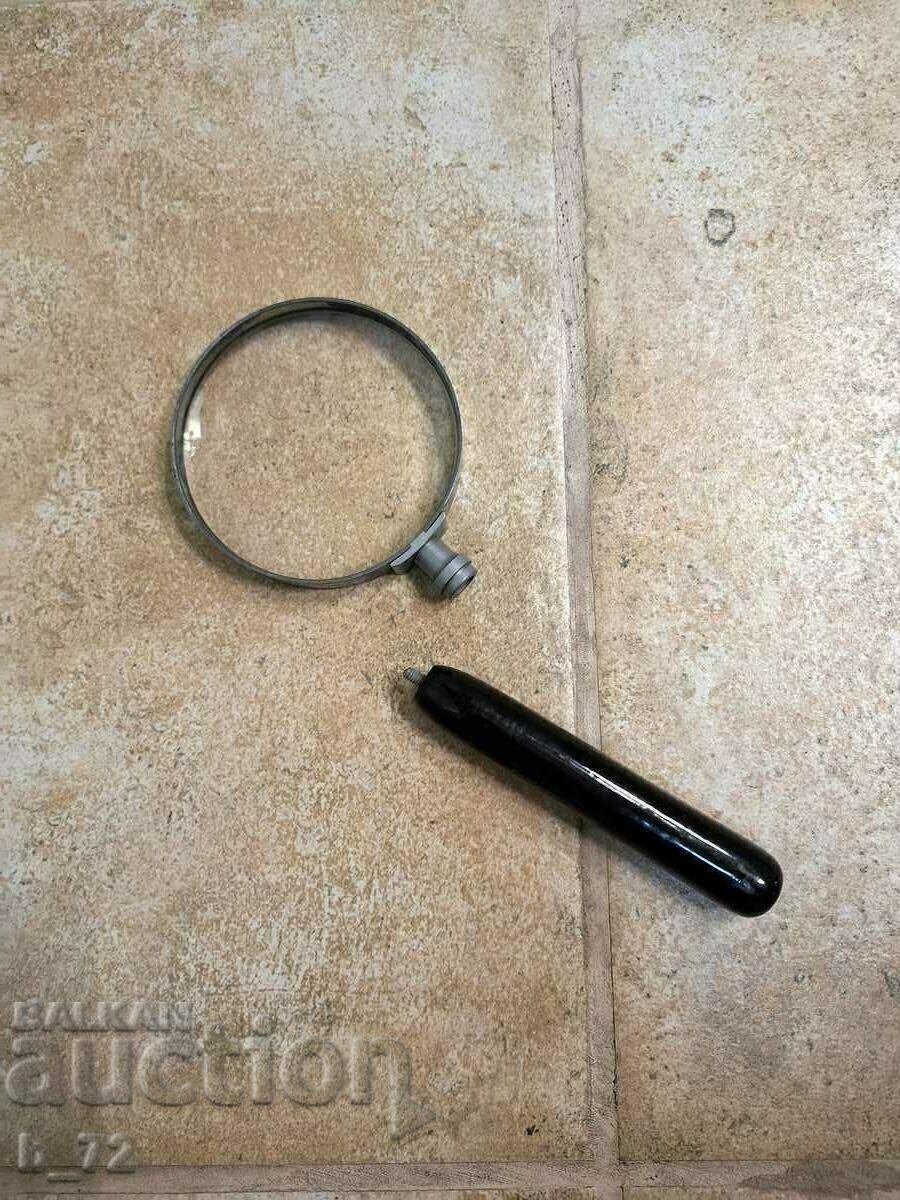 Аукцион Колекционерска лупа Аукцион Колекционерска лупа