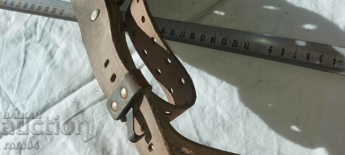 Delivery of STRAP - RIFLE - AUTOMATIC Delivery of STRAP - RIFLE - AUTOMATIC