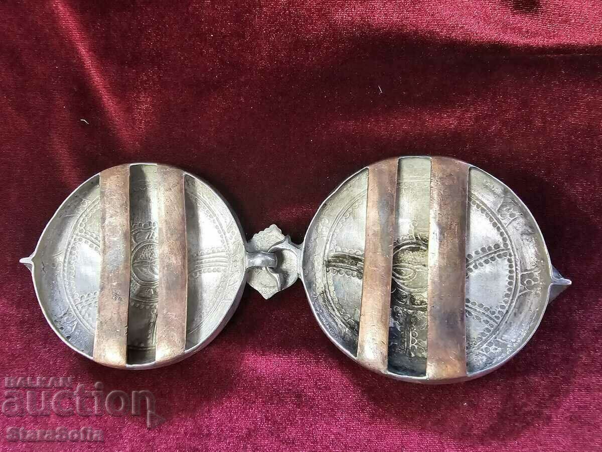 ВЪЗРОЖДЕНСКИ СРЕБЪРНИ ПАФТИ 19 век. - 5 ВЪЗРОЖДЕНСКИ СРЕБЪРНИ ПАФТИ 19 век. - 5