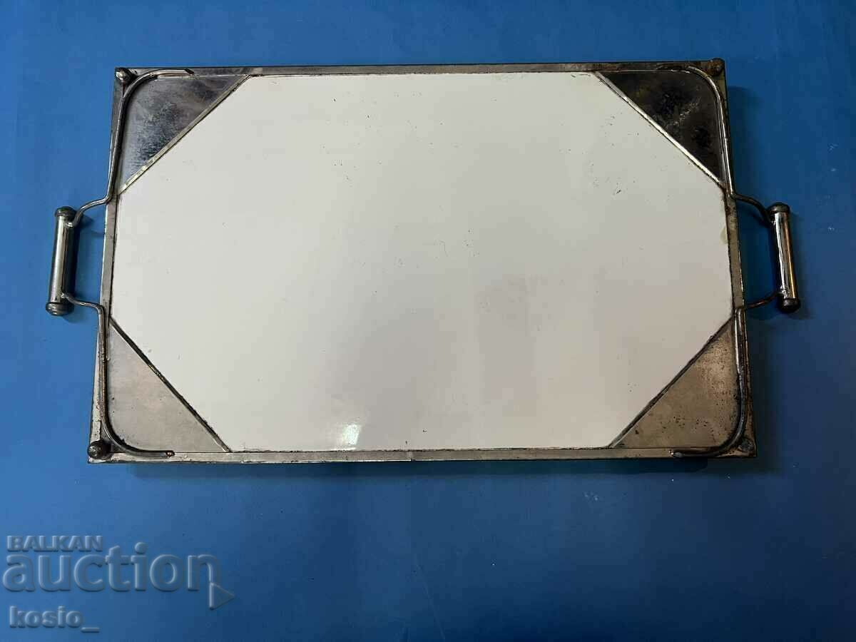 Livrarea Tavă veche din porțelan