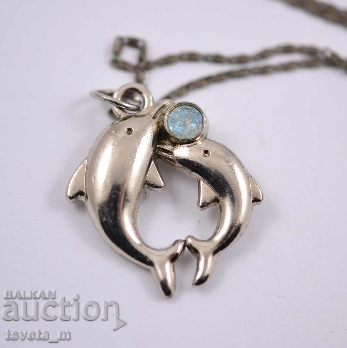 Auction  Fish medallion necklace