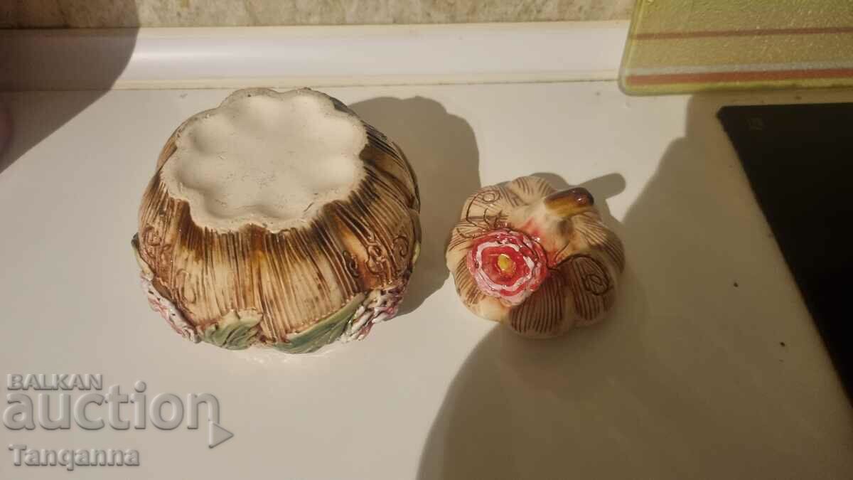 Δημοπρασία Χαριτωμένο πορσελάνινο κουτί Δημοπρασία Χαριτωμένο πορσελάνινο κουτί