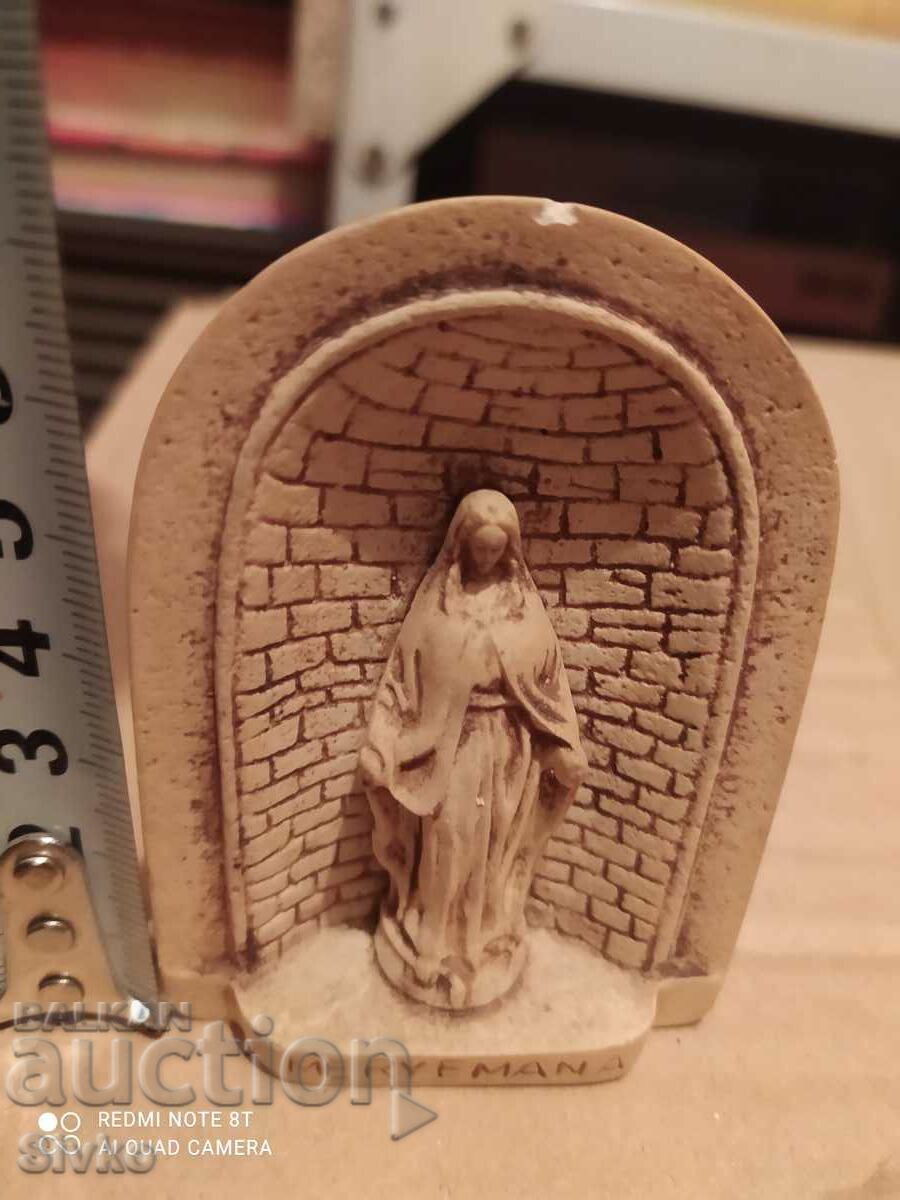 Icon statuette Virgin Mary with price 2.99 BGN | € 1.53