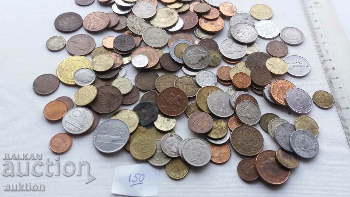 A COLLECTION OF 150 COINS FROM AROUND THE WORLD - 7 A COLLECTION OF 150 COINS FROM AROUND THE WORLD - 7