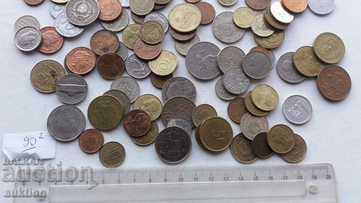 A COLLECTION OF 90 COINS FROM AROUND THE WORLD - 5 A COLLECTION OF 90 COINS FROM AROUND THE WORLD - 5