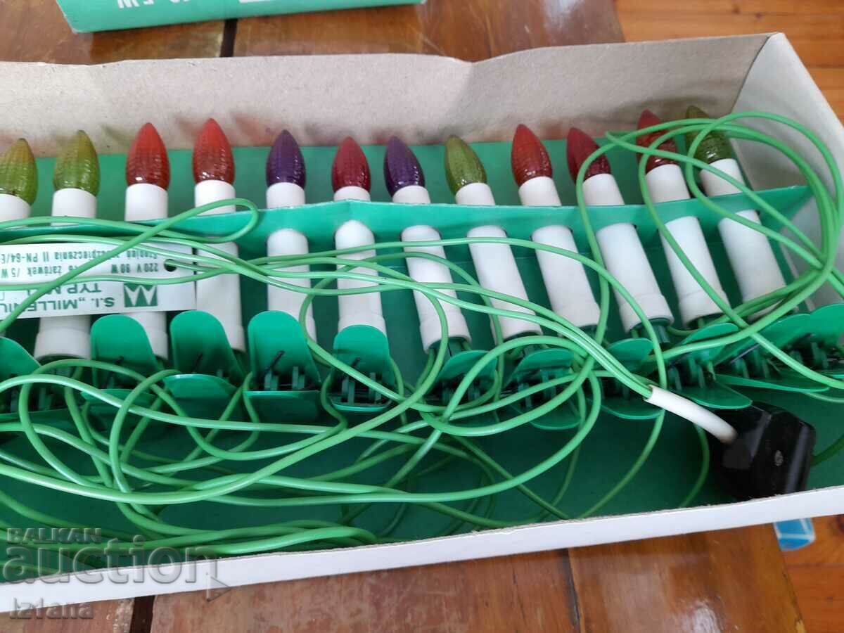 Livrarea Lămpi vechi, luminițe pentru pomul de Crăciun