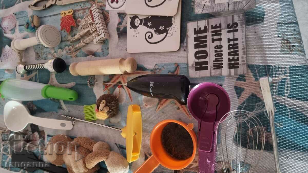 Auction Kitchen lot Auction Kitchen lot