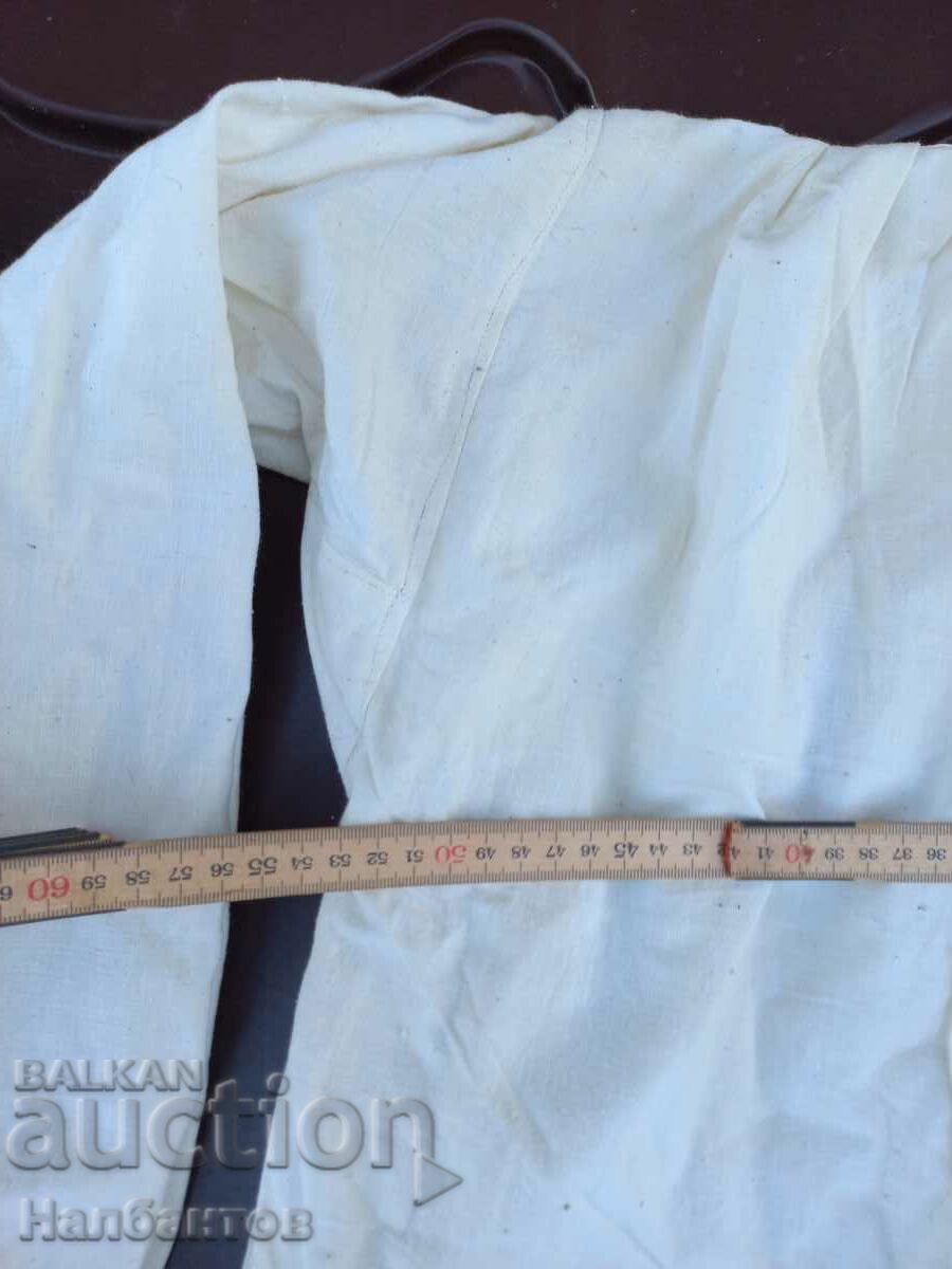 ΚΟΣΤΟΥΜΙΑ ΠΟΥΚΑΜΙΣΟ ΓΕΡΩΝ με τιμή 80.00 BGN | € 40.90 ΚΟΣΤΟΥΜΙΑ ΠΟΥΚΑΜΙΣΟ ΓΕΡΩΝ με τιμή 80.00 BGN | € 40.90