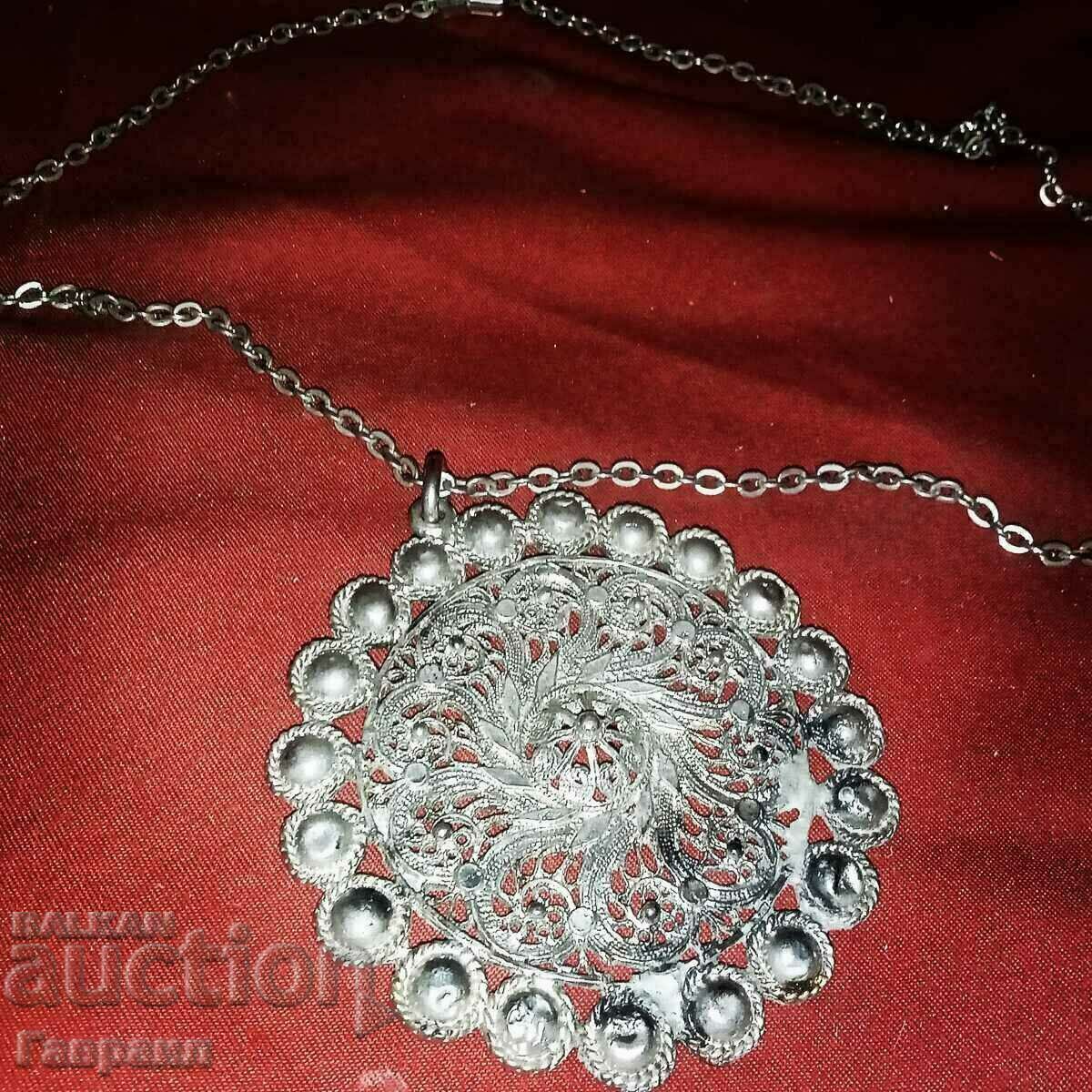 Δημοπρασία Παλιά κοσμήματα Δημοπρασία Παλιά κοσμήματα