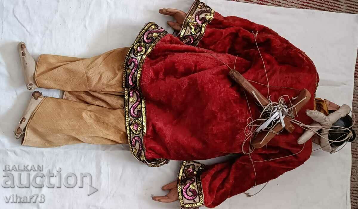 Много стара дървена театрална кукла - 7 Много стара дървена театрална кукла - 7