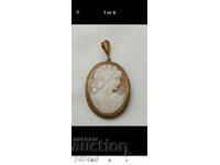 SILVER OLD CAMEO MEDALLION WITH GILT