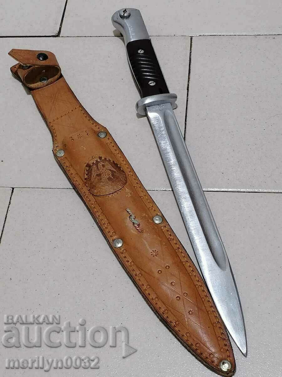 Награден щик нож 1981г 1300 г България БНА RRR Маузер К-98