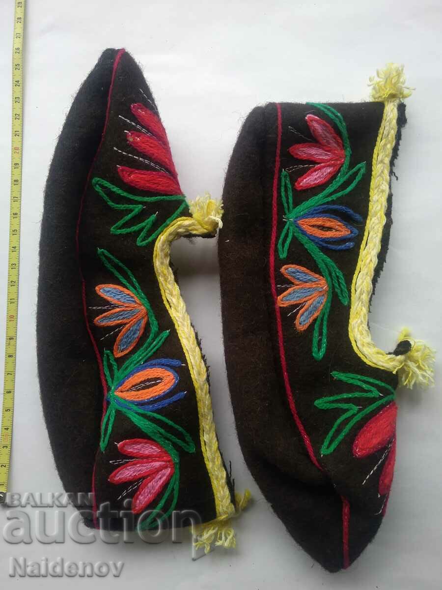 Authentic embroidered wool folk slippers with price 20.00 BGN | € 10.23 Authentic embroidered wool folk slippers with price 20.00 BGN | € 10.23