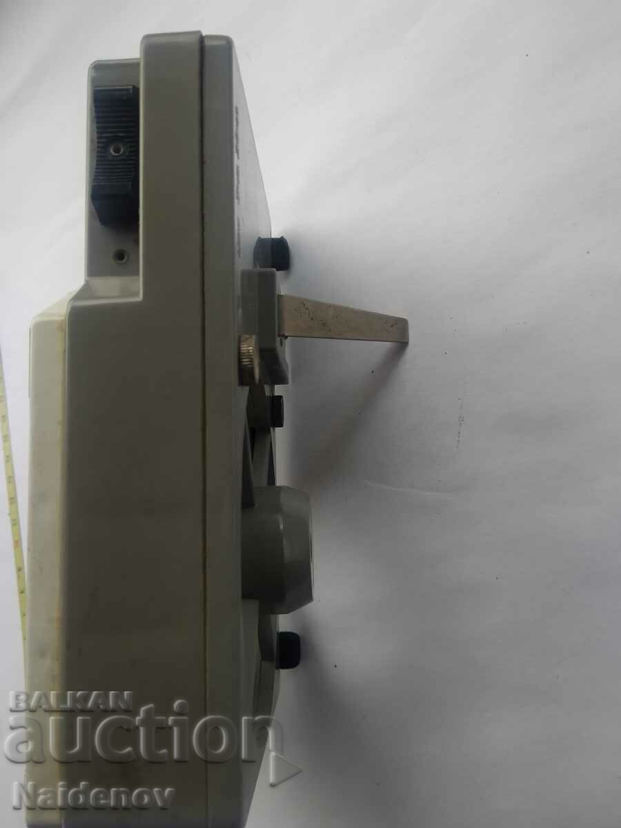 Table fan from Soca Veterok on batteries with price 30.00 BGN | € 15.34 Table fan from Soca Veterok on batteries with price 30.00 BGN | € 15.34