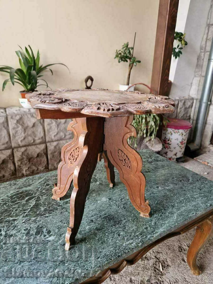 Beautiful antique table with wood carving - 6