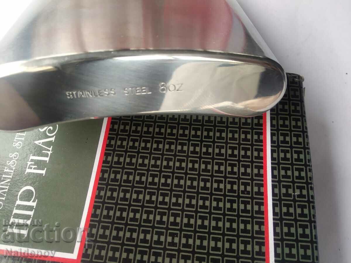 Hip Flask stainless steel pocket flask with price 10.00 BGN | € 5.11 Hip Flask stainless steel pocket flask with price 10.00 BGN | € 5.11