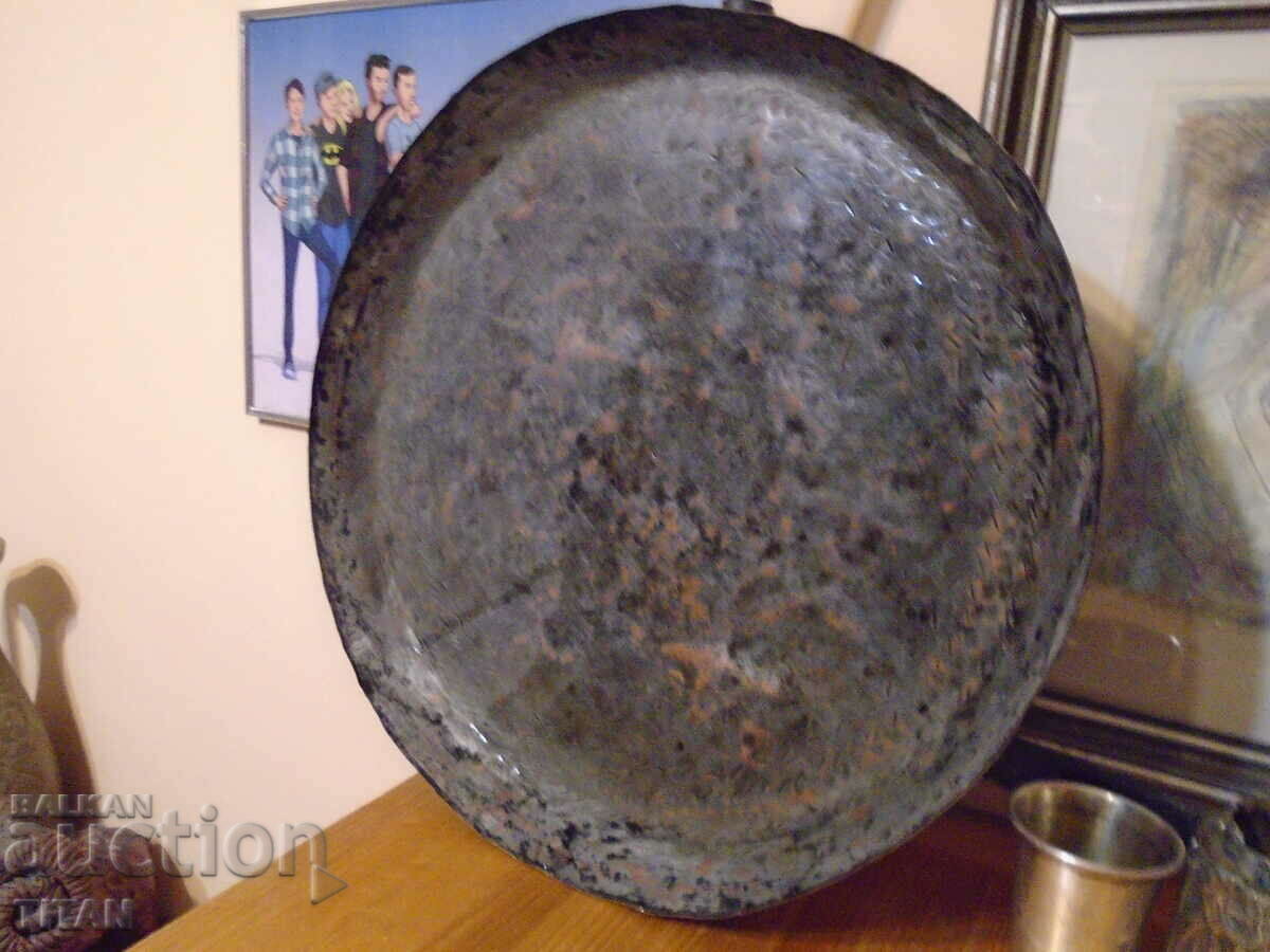 LARGE COPPER PAN 42/4 CM, RICHLY DECORATED