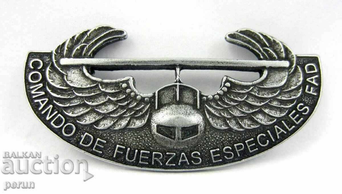 Auction Dominican Air Force Commandos-Special Forces-Rare Badge Auction Dominican Air Force Commandos-Special Forces-Rare Badge