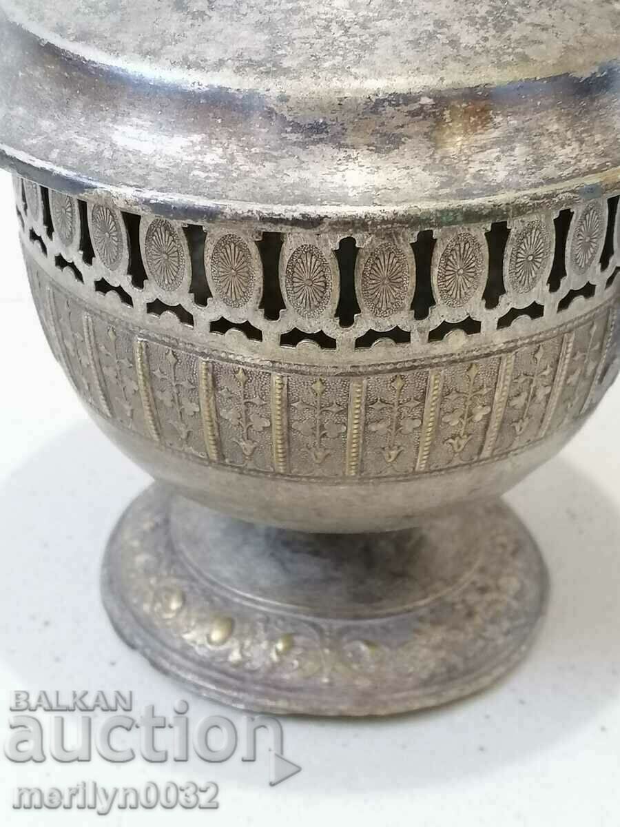 Bonbonniera VMF service sugar bowl bowl with lid with price 95.00 BGN | € 48.57 Bonbonniera VMF service sugar bowl bowl with lid with price 95.00 BGN | € 48.57