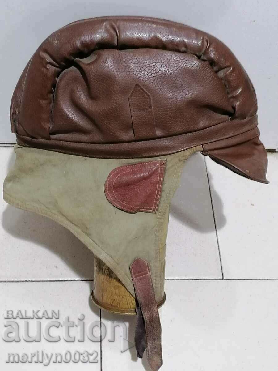 Motorcycle leather helmet MIA 50s NRB with price 99.00 BGN | € 50.62 Motorcycle leather helmet MIA 50s NRB with price 99.00 BGN | € 50.62