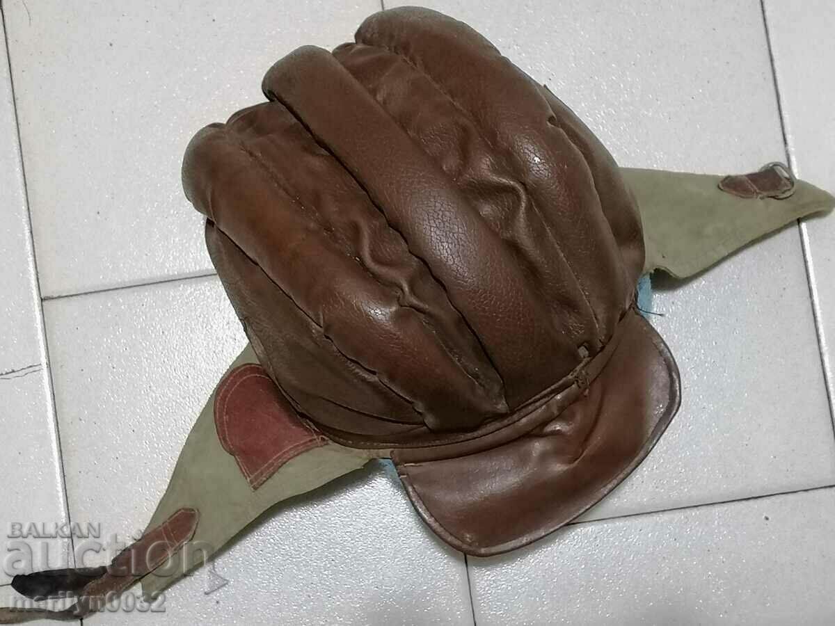 Auction Motorcycle leather helmet MIA 50s NRB Auction Motorcycle leather helmet MIA 50s NRB