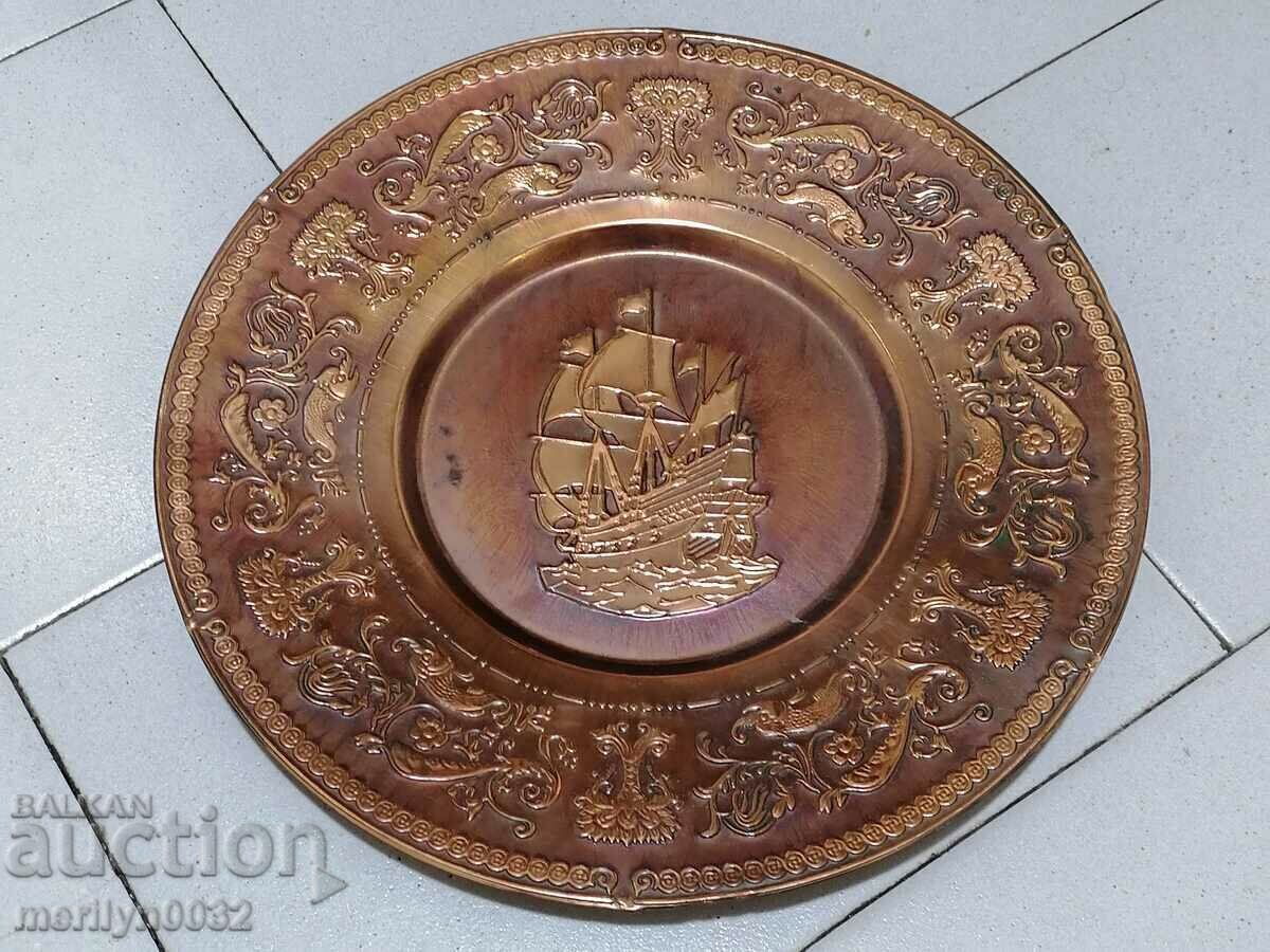 Decorative copper plate for wall sahan, copper, panica tray with price 89.00 BGN | € 45.50 Decorative copper plate for wall sahan, copper, panica tray with price 89.00 BGN | € 45.50
