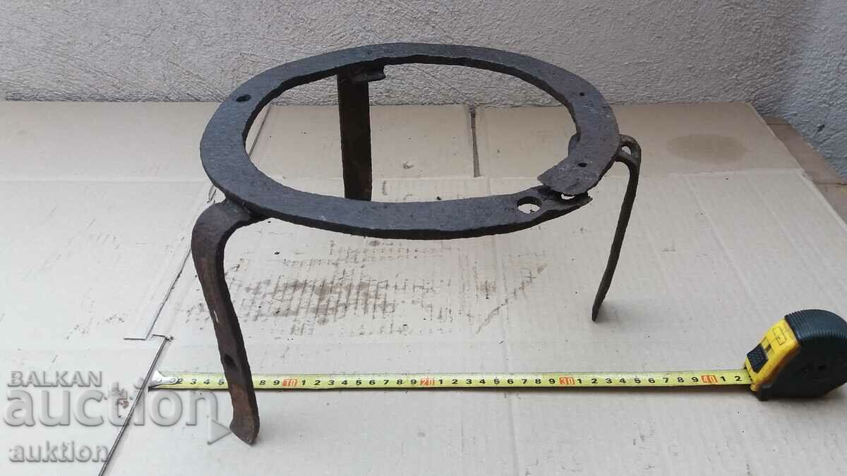 Auction OLD WROUGHT PIROSTIA Auction OLD WROUGHT PIROSTIA