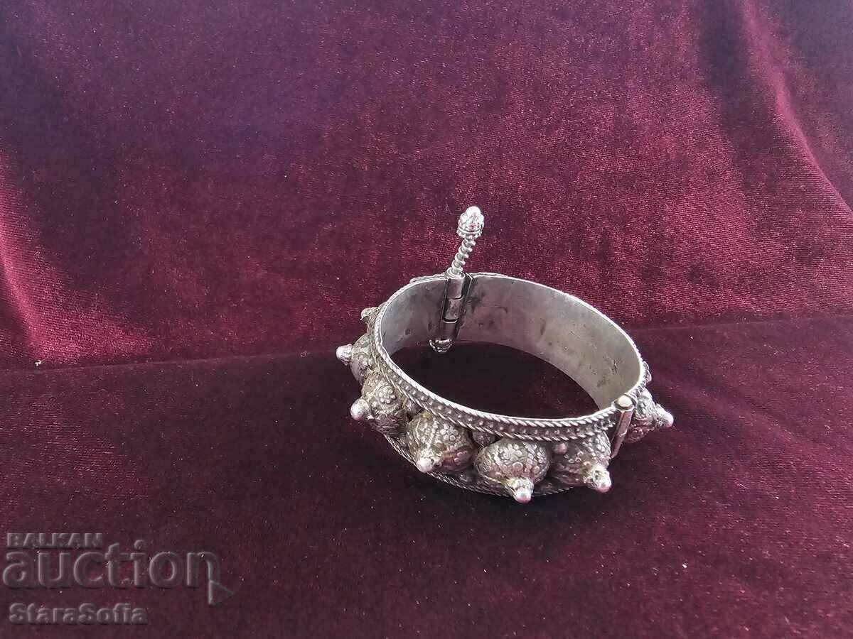 SILVER RENAISSANCE BRACELET. - 6