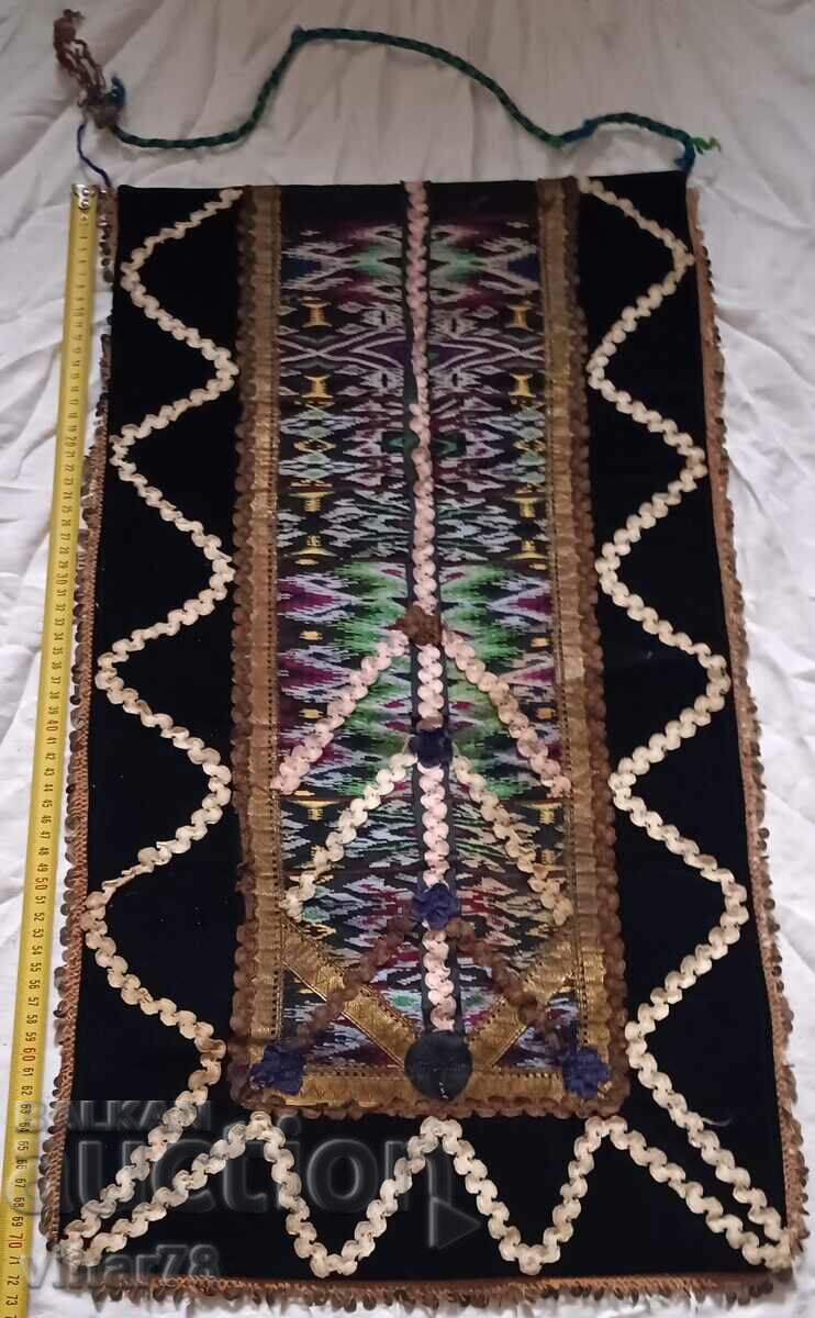 An apron with price 129.99 BGN | € 66.46 An apron with price 129.99 BGN | € 66.46