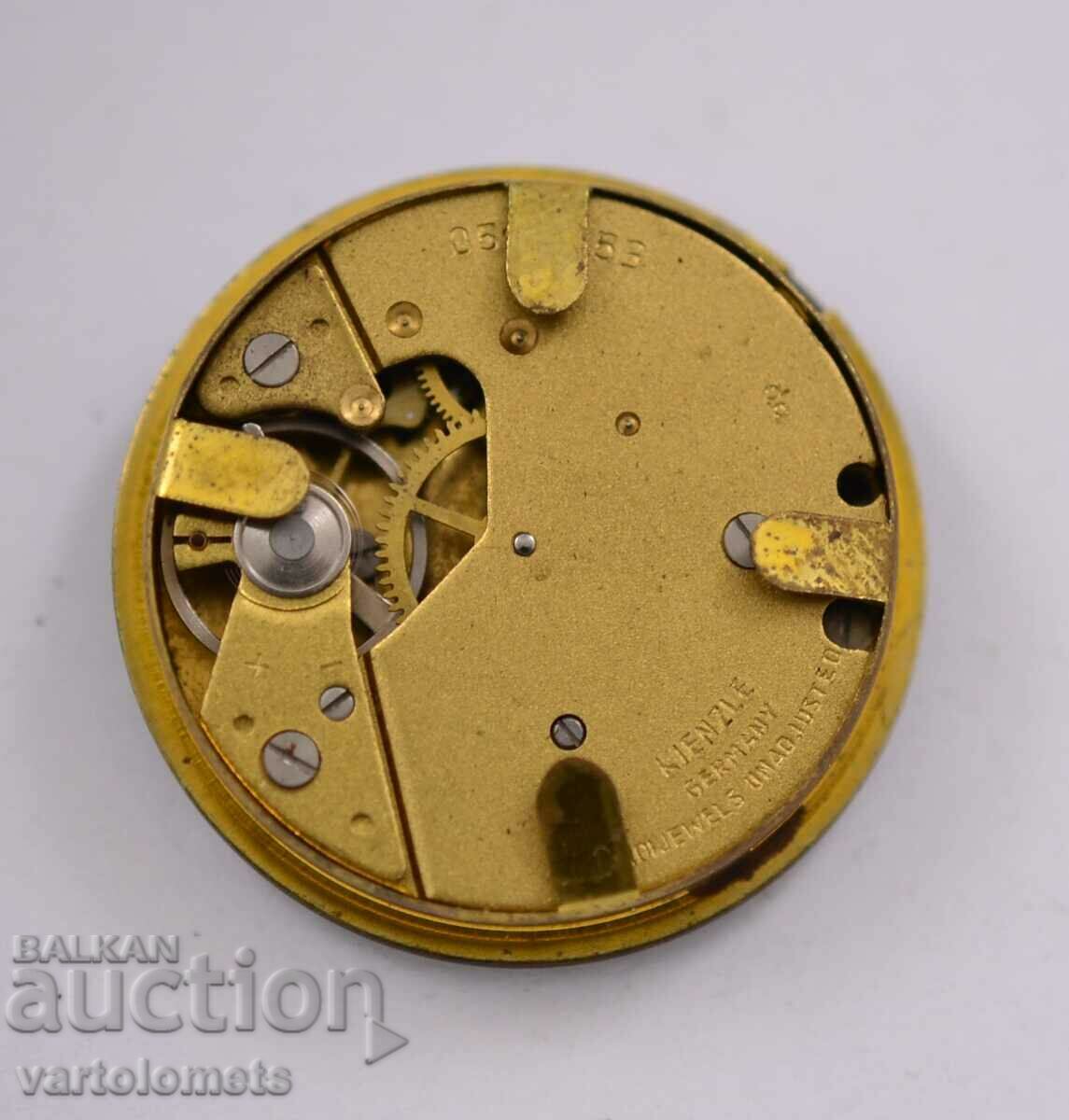 Механизъм на KIENZLE MARKANT Made in Germany - работи с цена 8.00 лв. | € 4.09 Механизъм на KIENZLE MARKANT Made in Germany - работи с цена 8.00 лв. | € 4.09