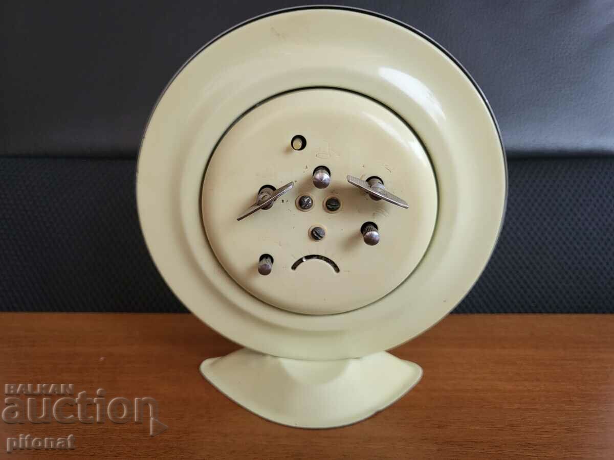 Delivery of Collector's alarm clock HERO RRRR