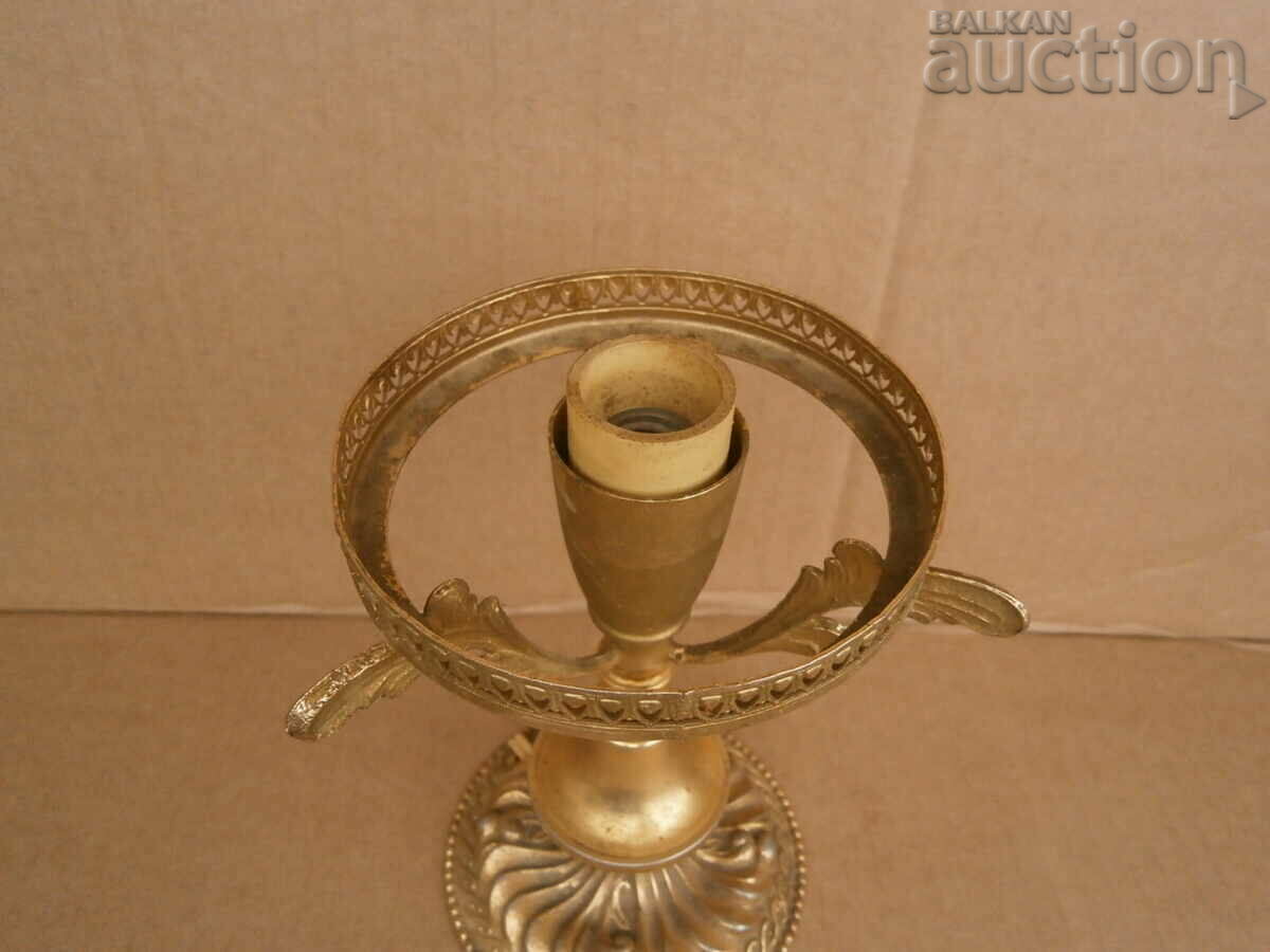 Delivery of small desk lamp 70s Delivery of small desk lamp 70s