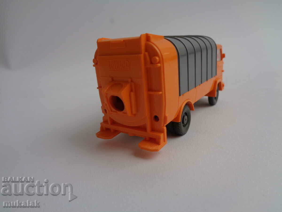 Delivery of WIKING H0 1/87 MERCEDES BENZ MODEL TROLLEY TOY Delivery of WIKING H0 1/87 MERCEDES BENZ MODEL TROLLEY TOY