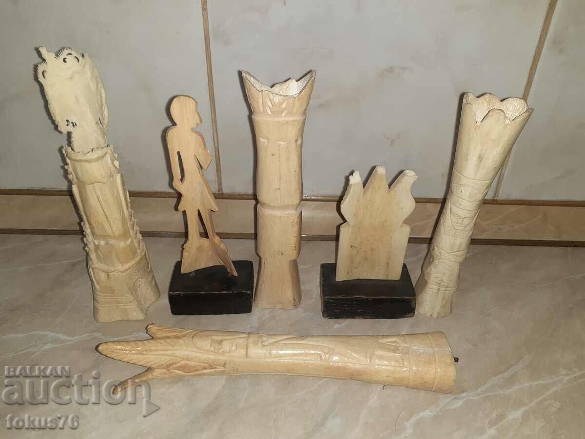 Лот фигури статуетки от кост с цена 149.00 лв. | € 76.18 Лот фигури статуетки от кост с цена 149.00 лв. | € 76.18