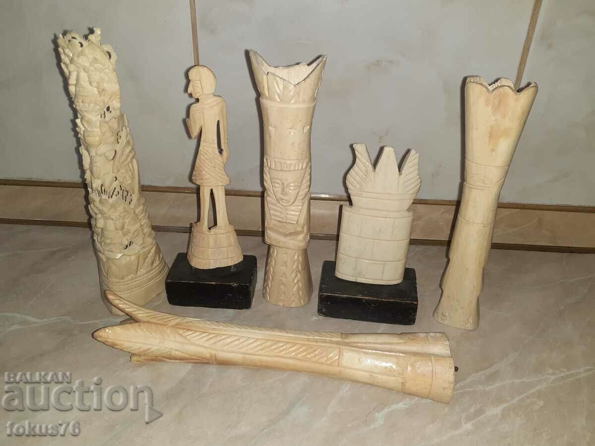 Lot figures bone figurines