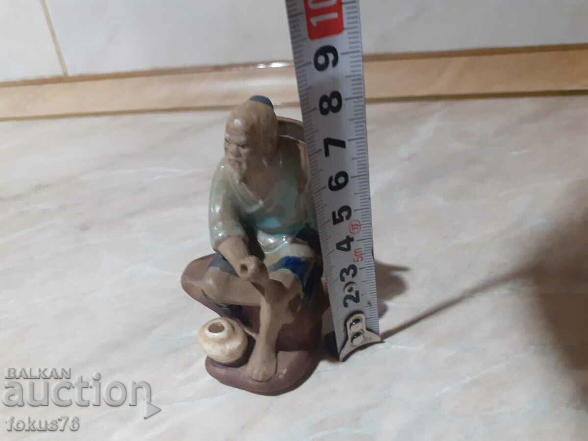 Old small figurine figurine - 7 Old small figurine figurine - 7