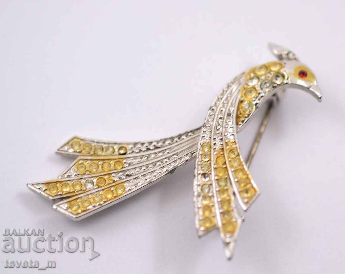 Delivery of Antique brooch Delivery of Antique brooch