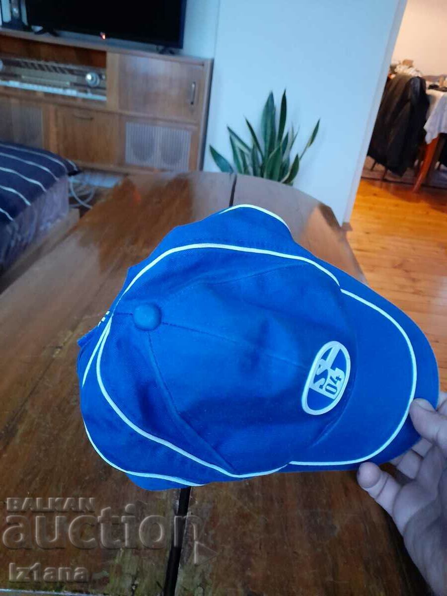 Delivery of Schalke 04 cap