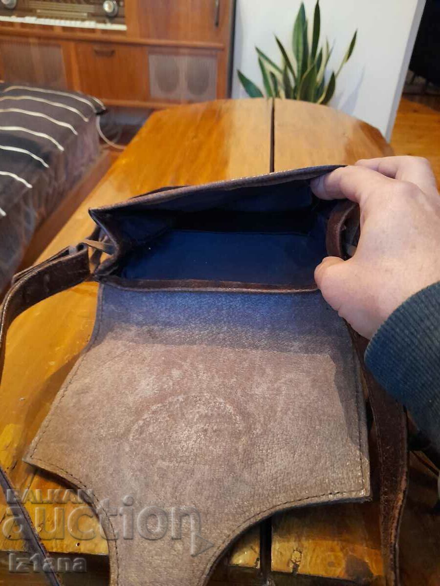 Old ladies leather bag - 5