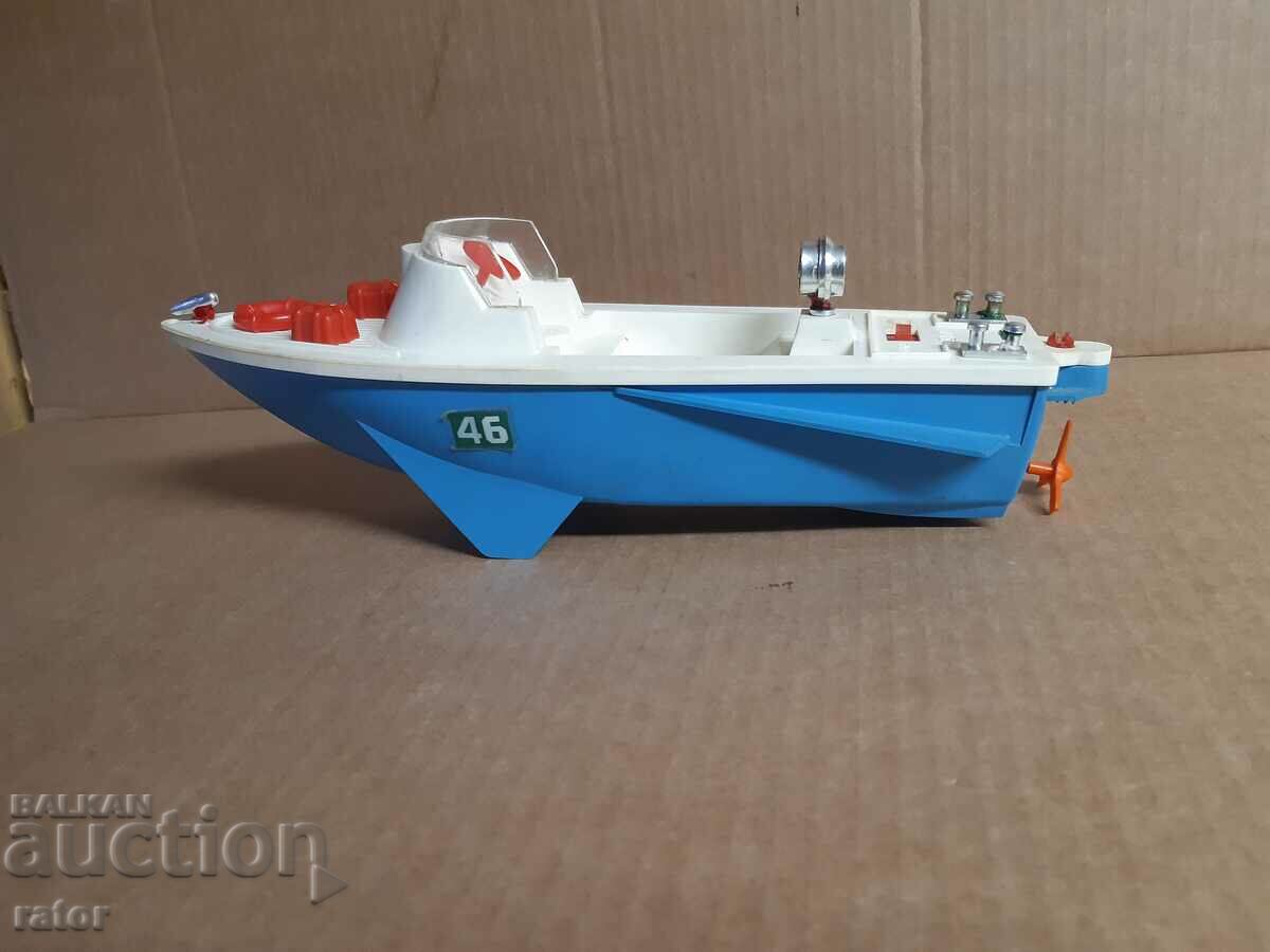 Old social toy with engine - SHIP on hydrofoils - USSR