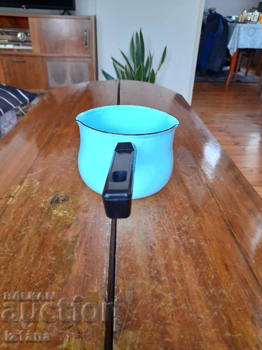 Доставка на Старо емайлирано джезве,касерола