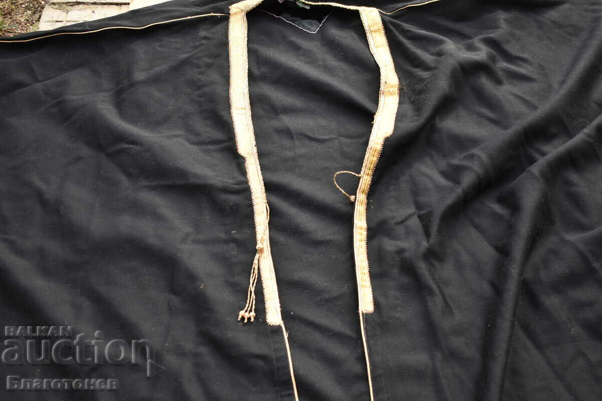 Arab garment with price 80.00 BGN | € 40.90 Arab garment with price 80.00 BGN | € 40.90