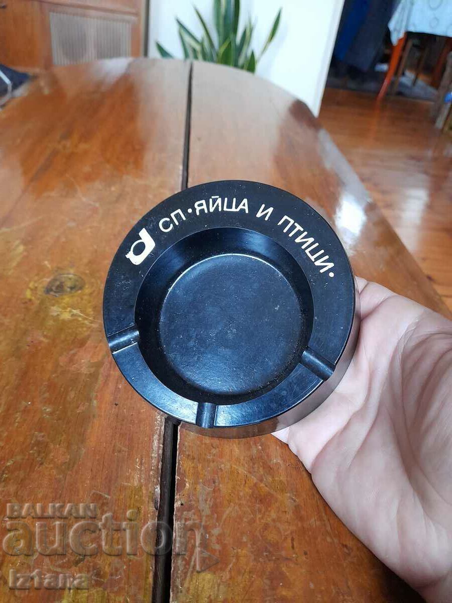 Old ashtray SP Eggs and Birds with price 22.00 BGN | € 11.25 Old ashtray SP Eggs and Birds with price 22.00 BGN | € 11.25