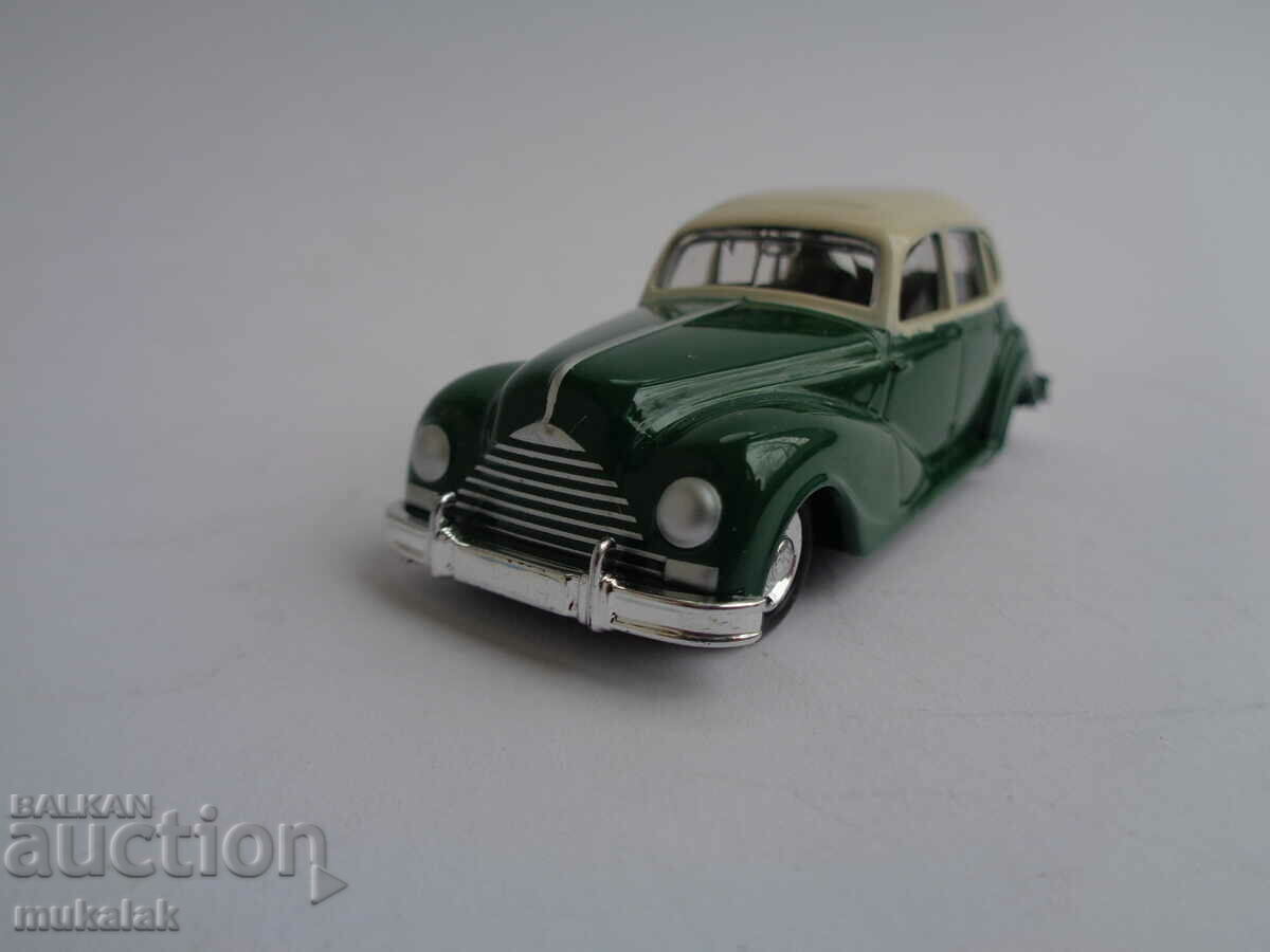 1/64 MODEL GRELL MODEL DE JUCARIE TROLLEY RETRO cu preț 15.00 BGN | € 7.67