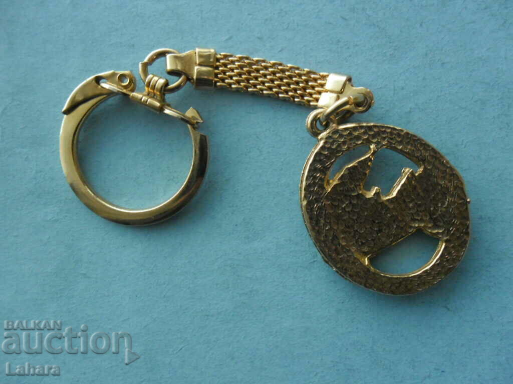 Auction Vintage car keychain Auction Vintage car keychain