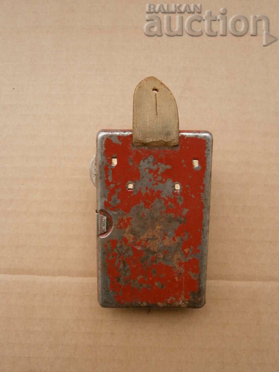 Delivery of antique flashlight Delivery of antique flashlight