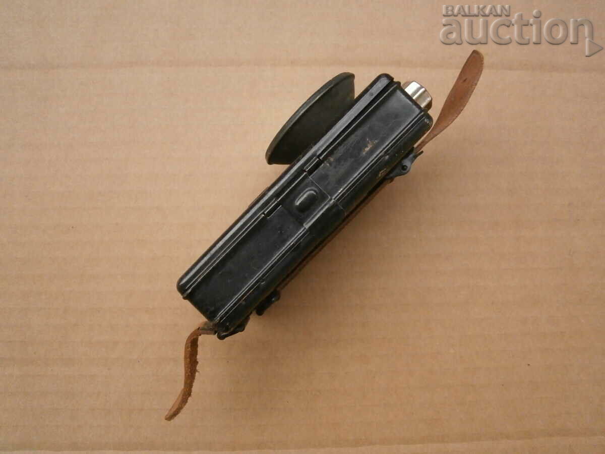 Old flashlight DAIMON lamp searchlight WERMACHT WW2 - 7 Old flashlight DAIMON lamp searchlight WERMACHT WW2 - 7