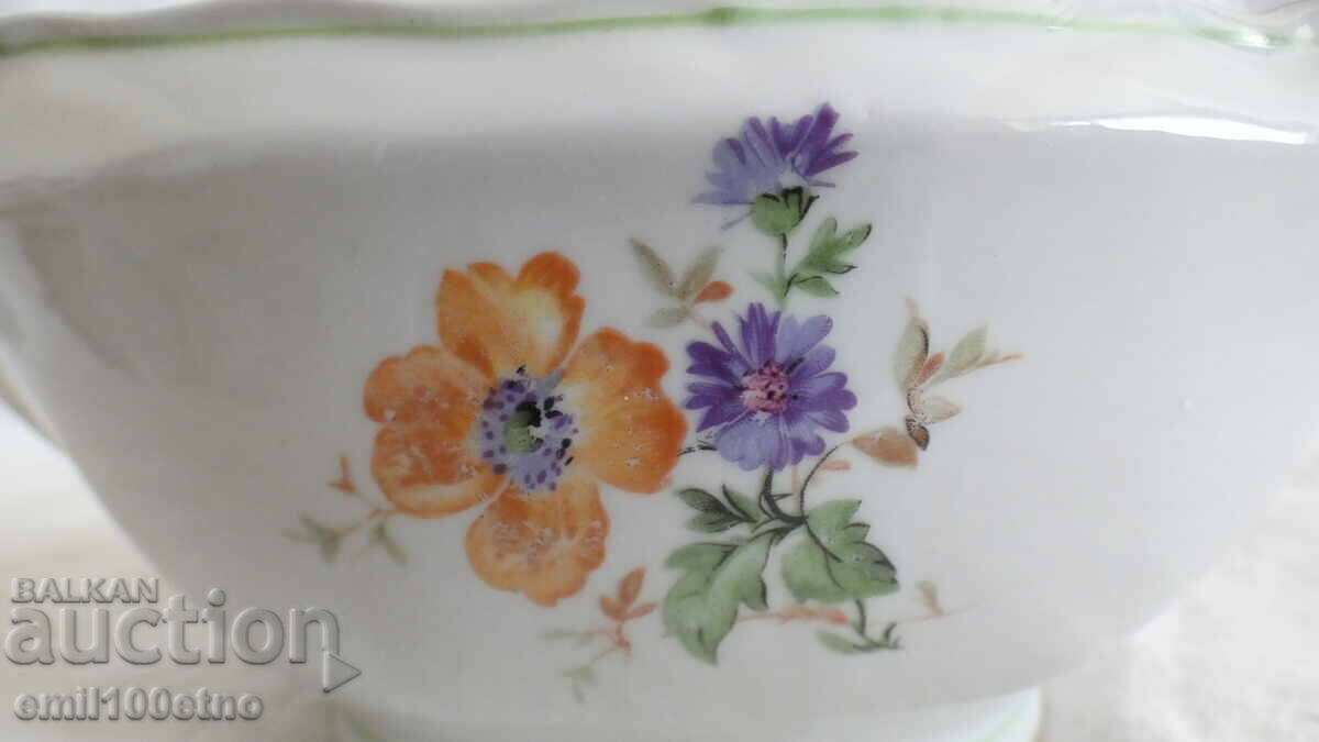 Auction Sociera old Bulgarian porcelain Kitka Novi Pazar Auction Sociera old Bulgarian porcelain Kitka Novi Pazar