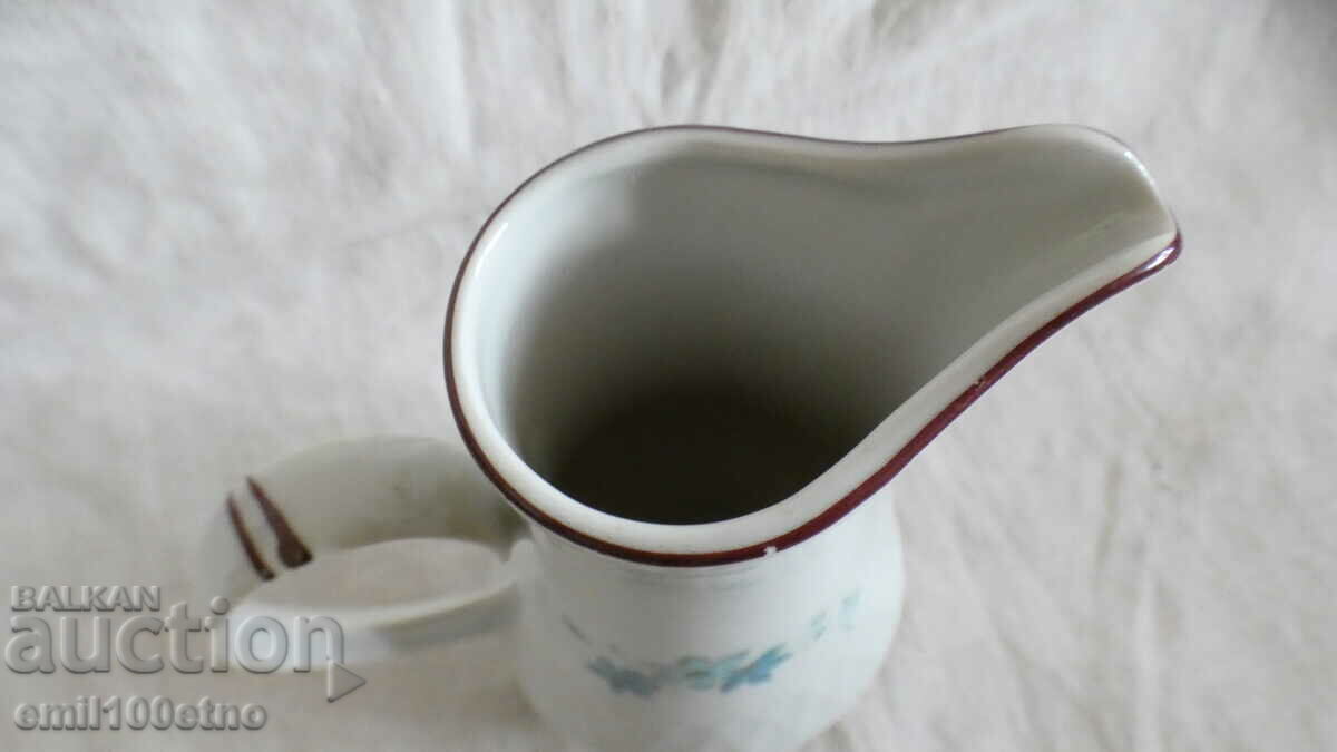 Delivery of Small jug old Bulgarian porcelain Isis